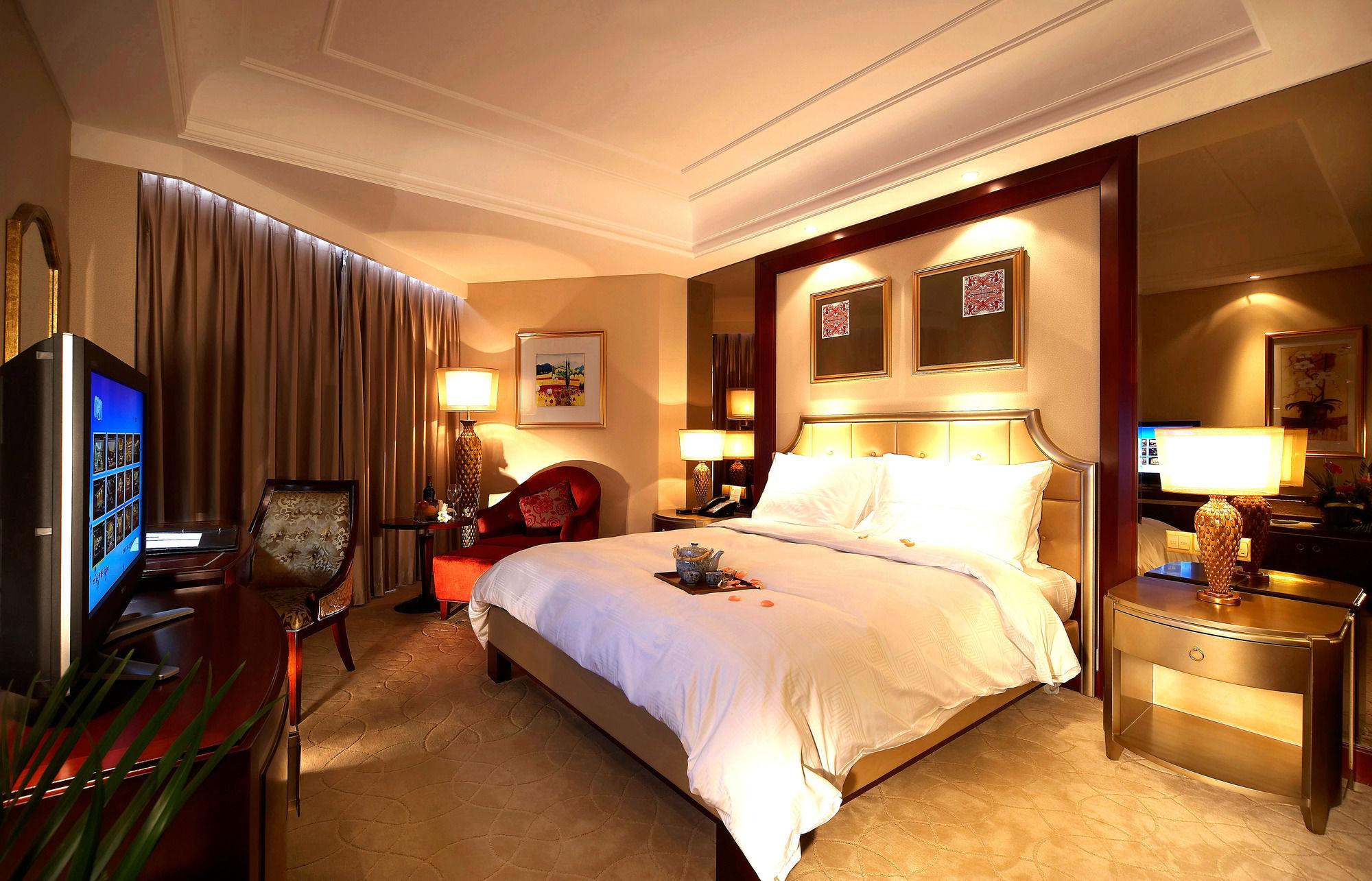 Dynasty International Hotel Dalian Jinzhou  Exterior photo