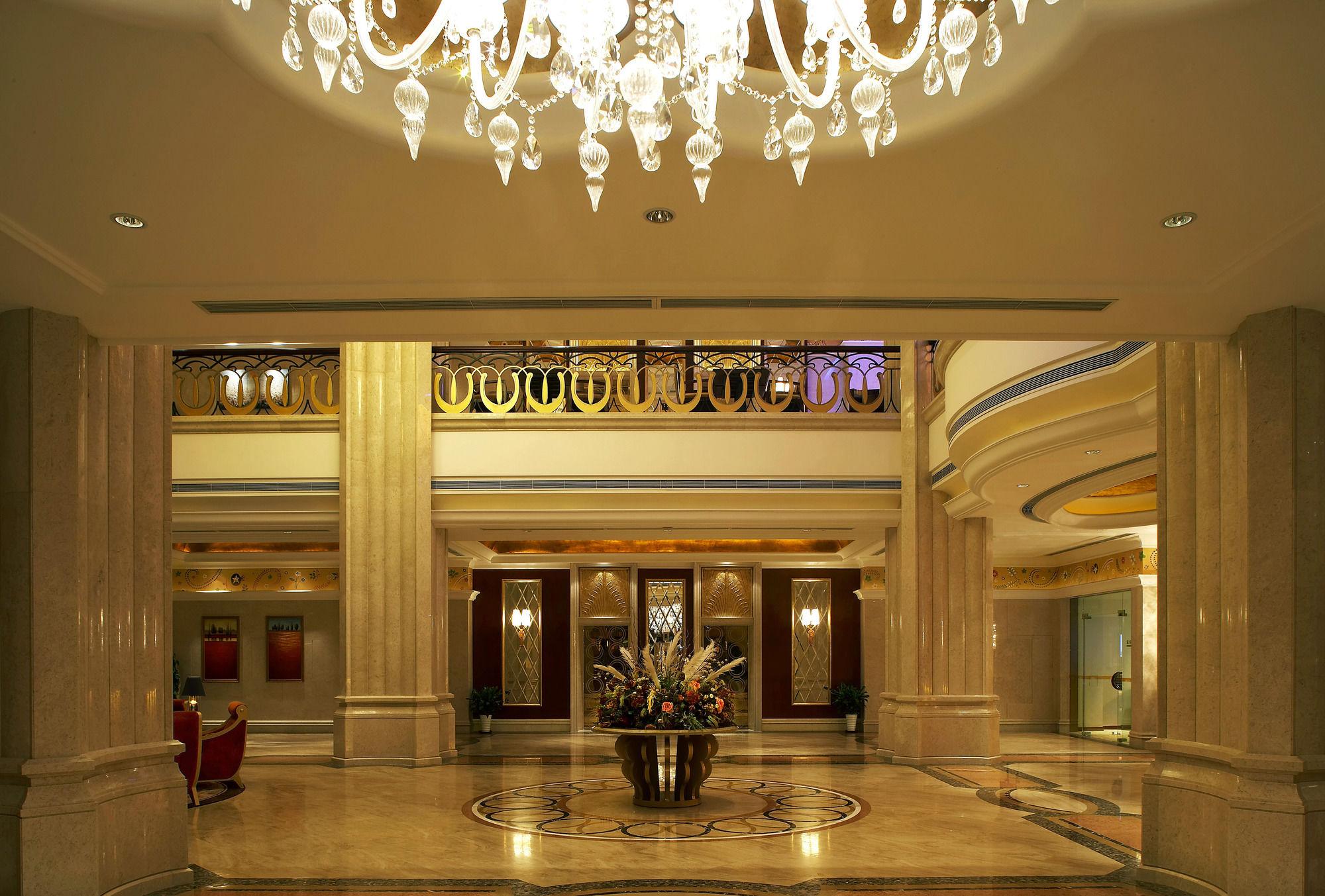 Dynasty International Hotel Dalian Jinzhou  Exterior photo
